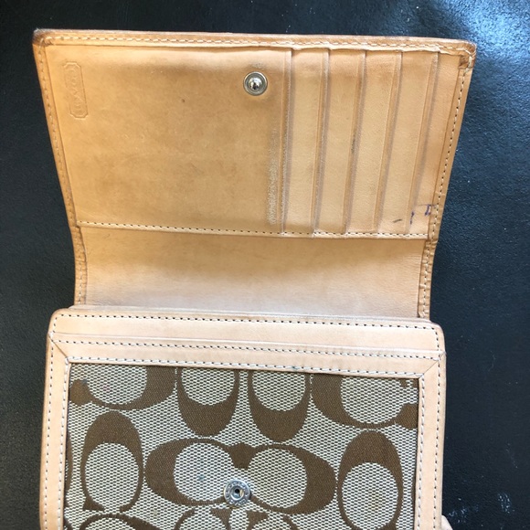 Coach wallet - Picture 4 of 4